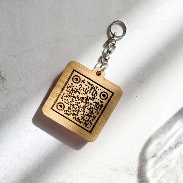 Bamboo QR Cube - Image 3