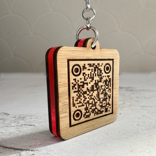 Bamboo QR Cube